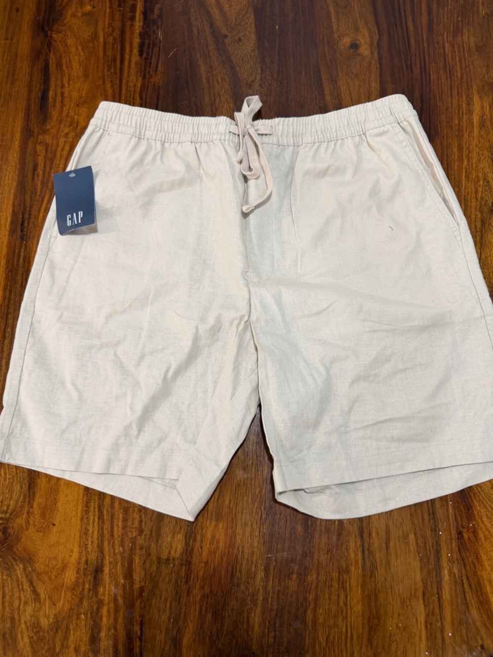 GAP Linen Drawstring Shorts in Light Tan